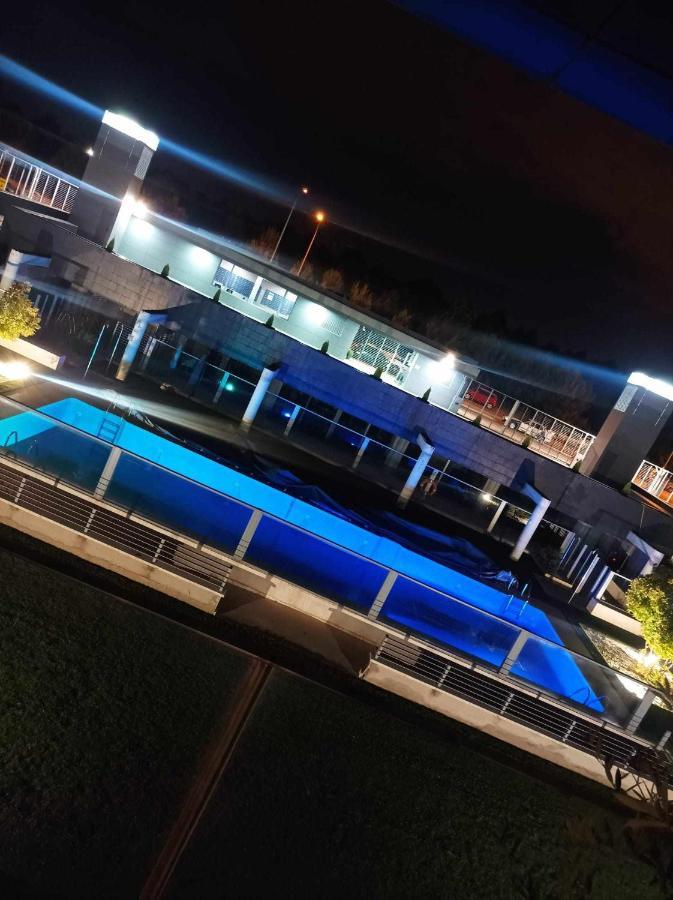 Espectacular Apartamento Con Piscina Y Garaje Мадрид Екстериор снимка